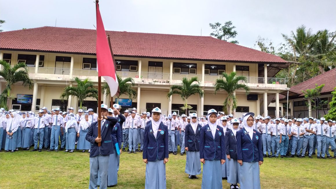 Pelantikan Pengurus OSIS SMA N 2 GRABAG Periode 2019/2020